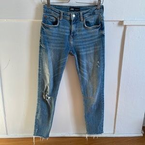 ZARA Women’s Skinny/Stretchy Jeans Size 6